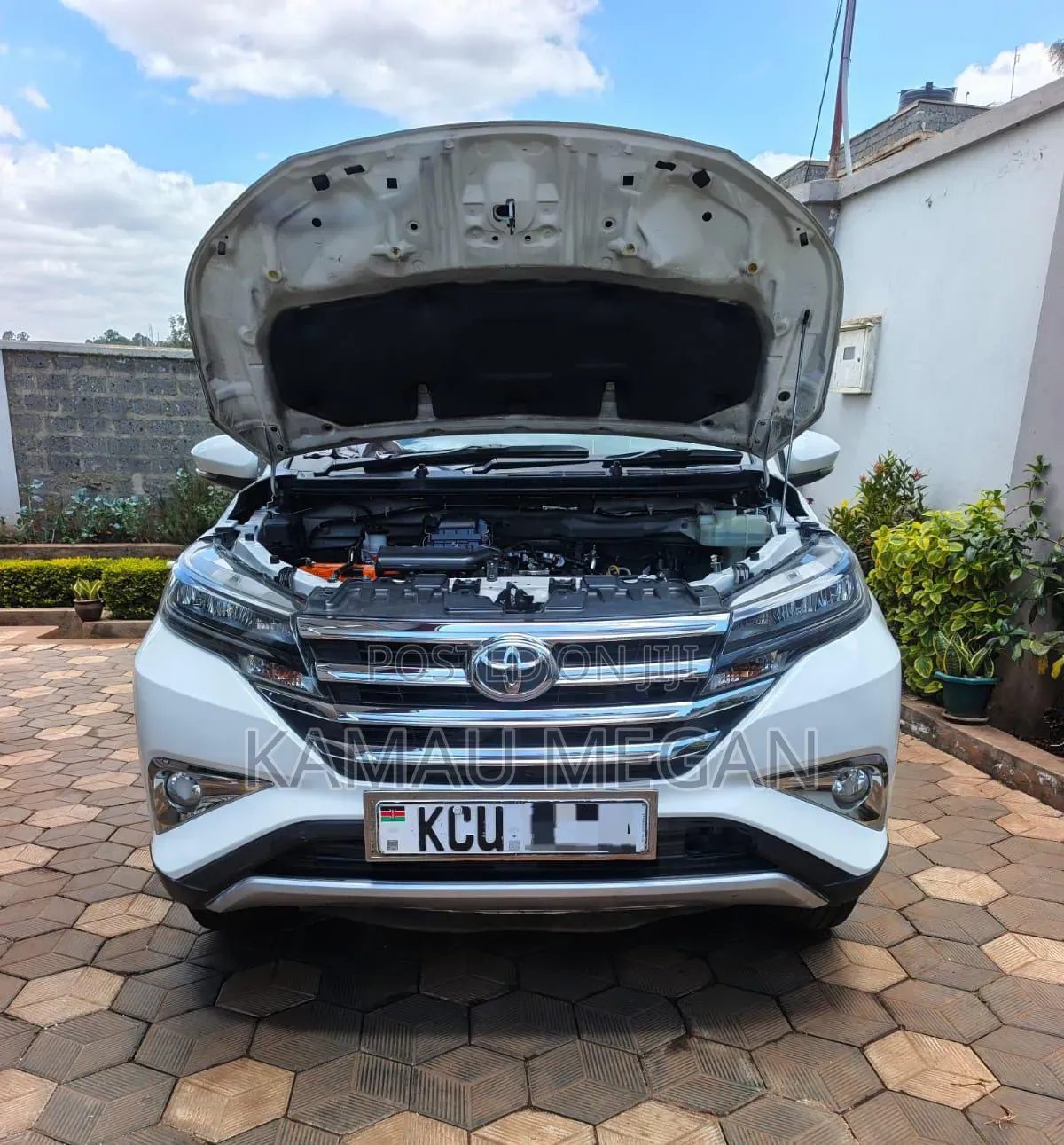 Toyota Rush 2018 White