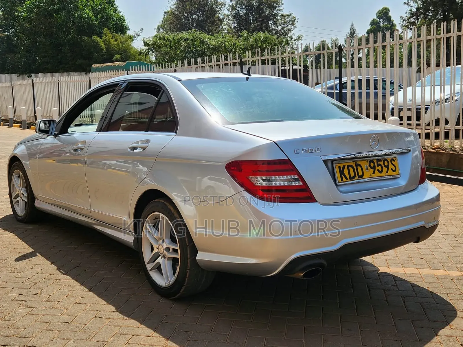 Mercedes-Benz C200 2014 Silver