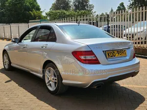Mercedes-Benz C200 2014 Silver