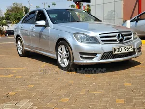 Mercedes-Benz C200 2014 Silver