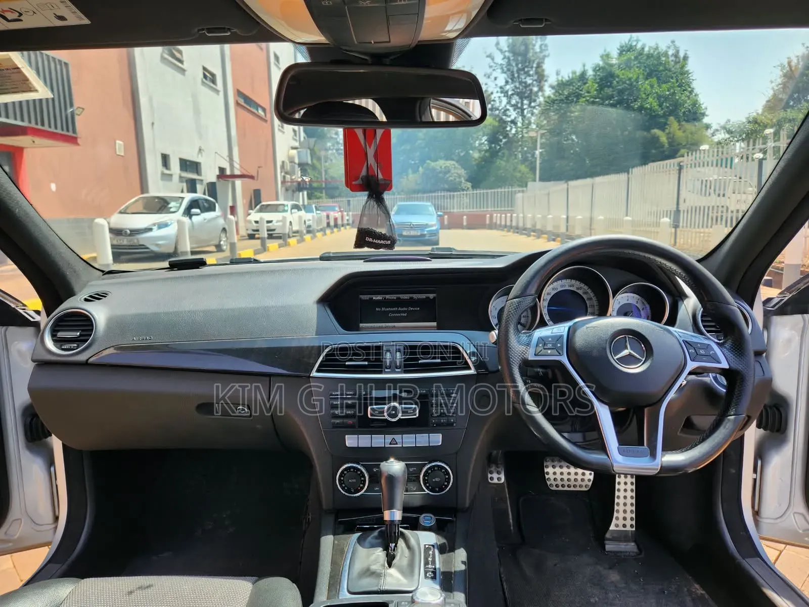 Mercedes-Benz C200 2014 Silver