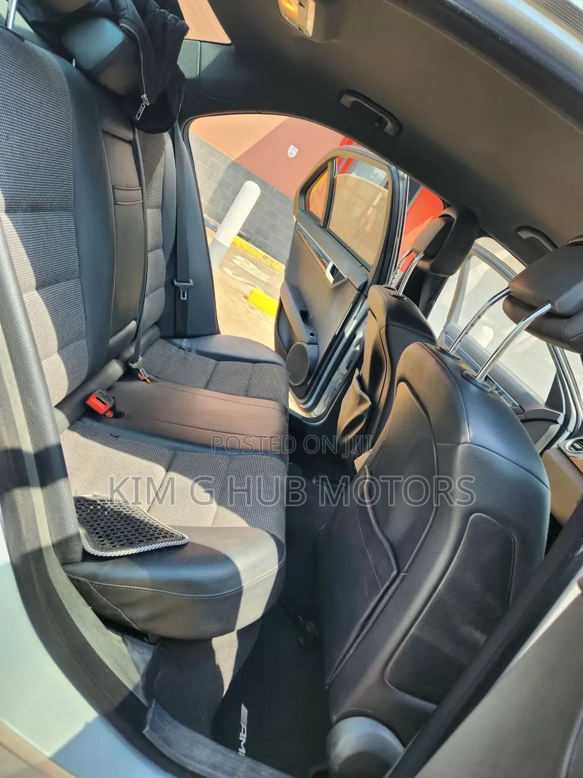 Mercedes-Benz C200 2014 Silver