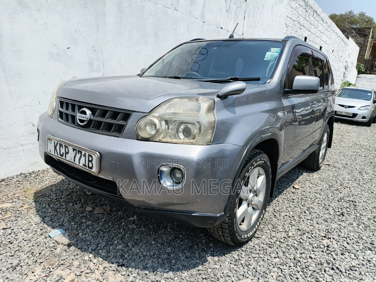 Nissan X-Trail 2.0 Petrol XE 2010 Gray
