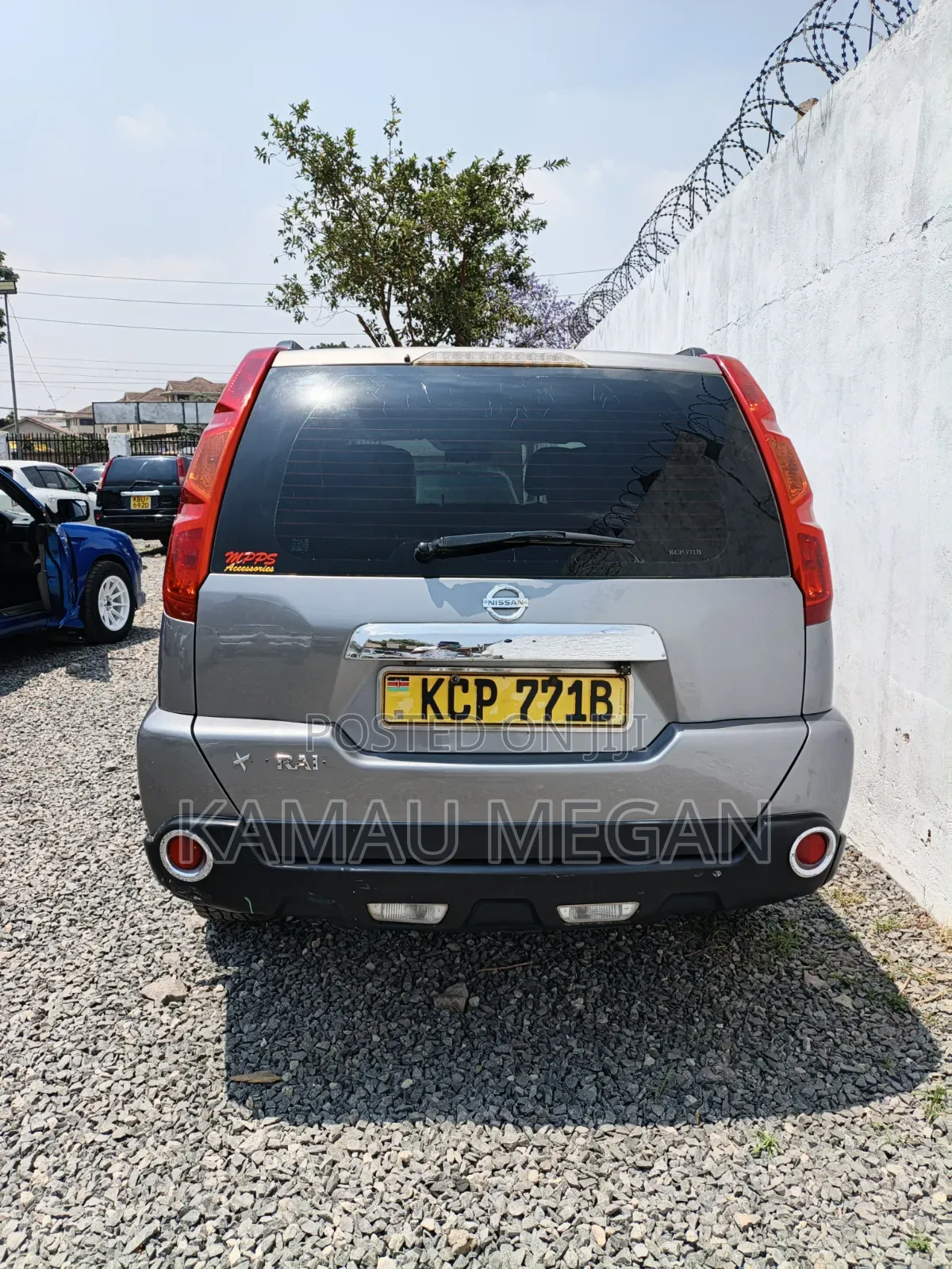 Nissan X-Trail 2.0 Petrol XE 2010 Gray