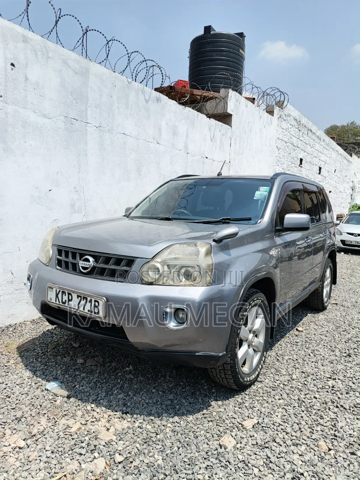 Nissan X-Trail 2.0 Petrol XE 2010 Gray