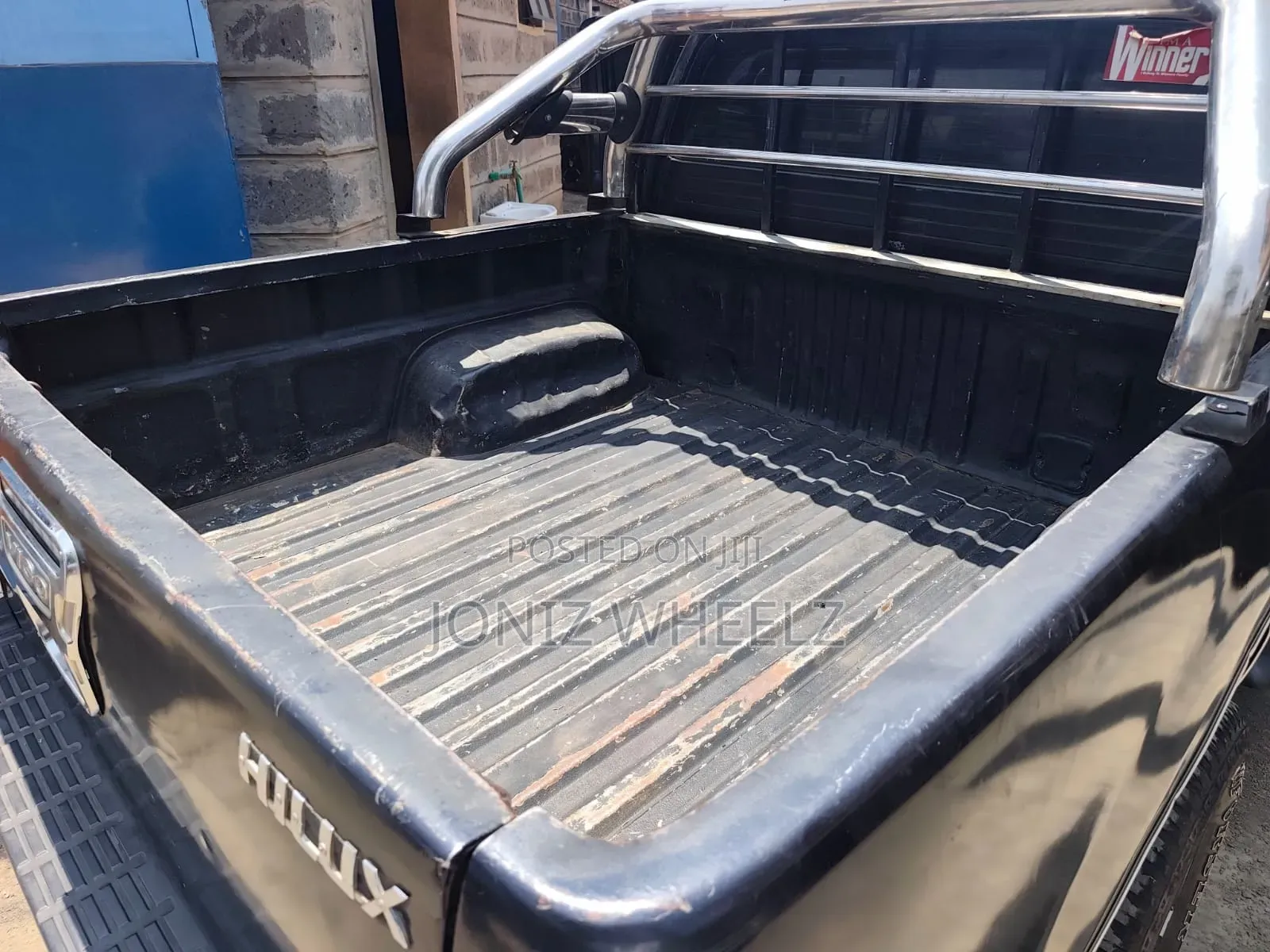 Toyota Hilux 2011 Black