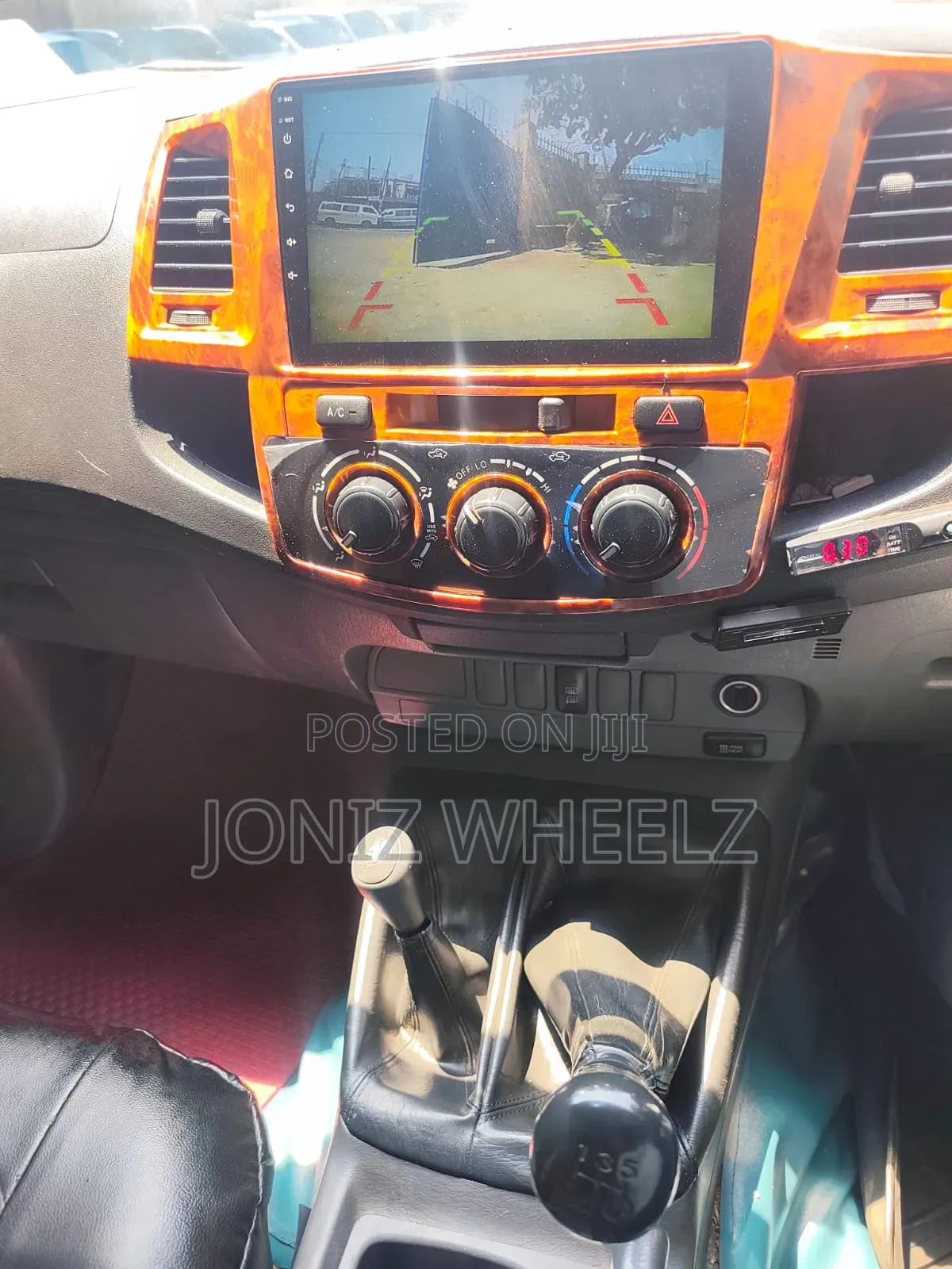 Toyota Hilux 2011 Black