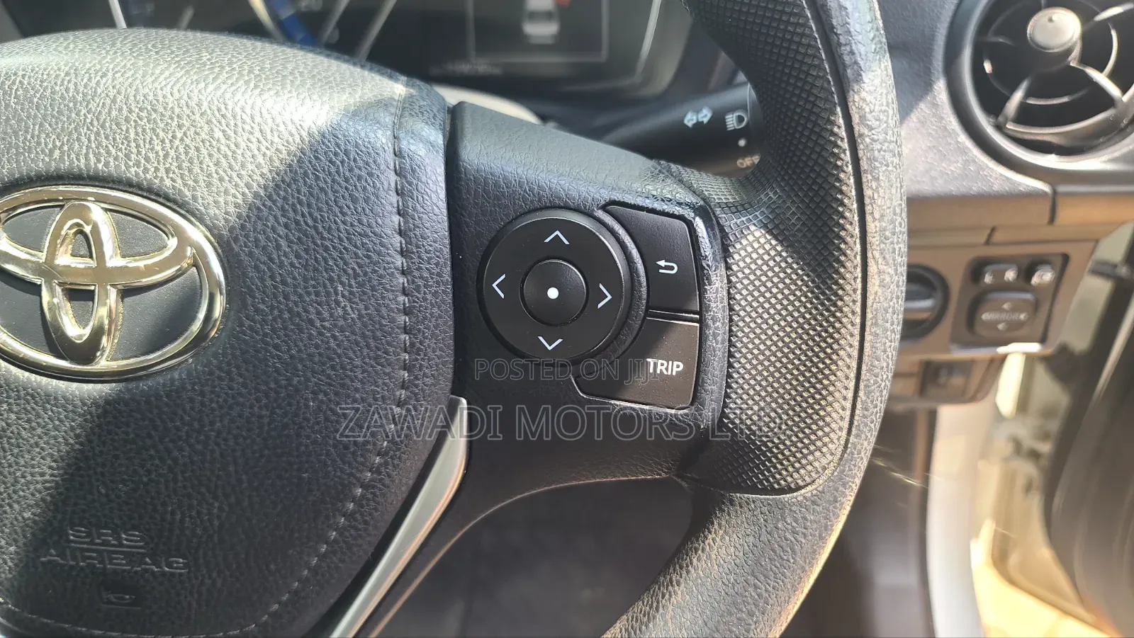 Toyota Axio 1.5 Hybrid 2WD 2019 White