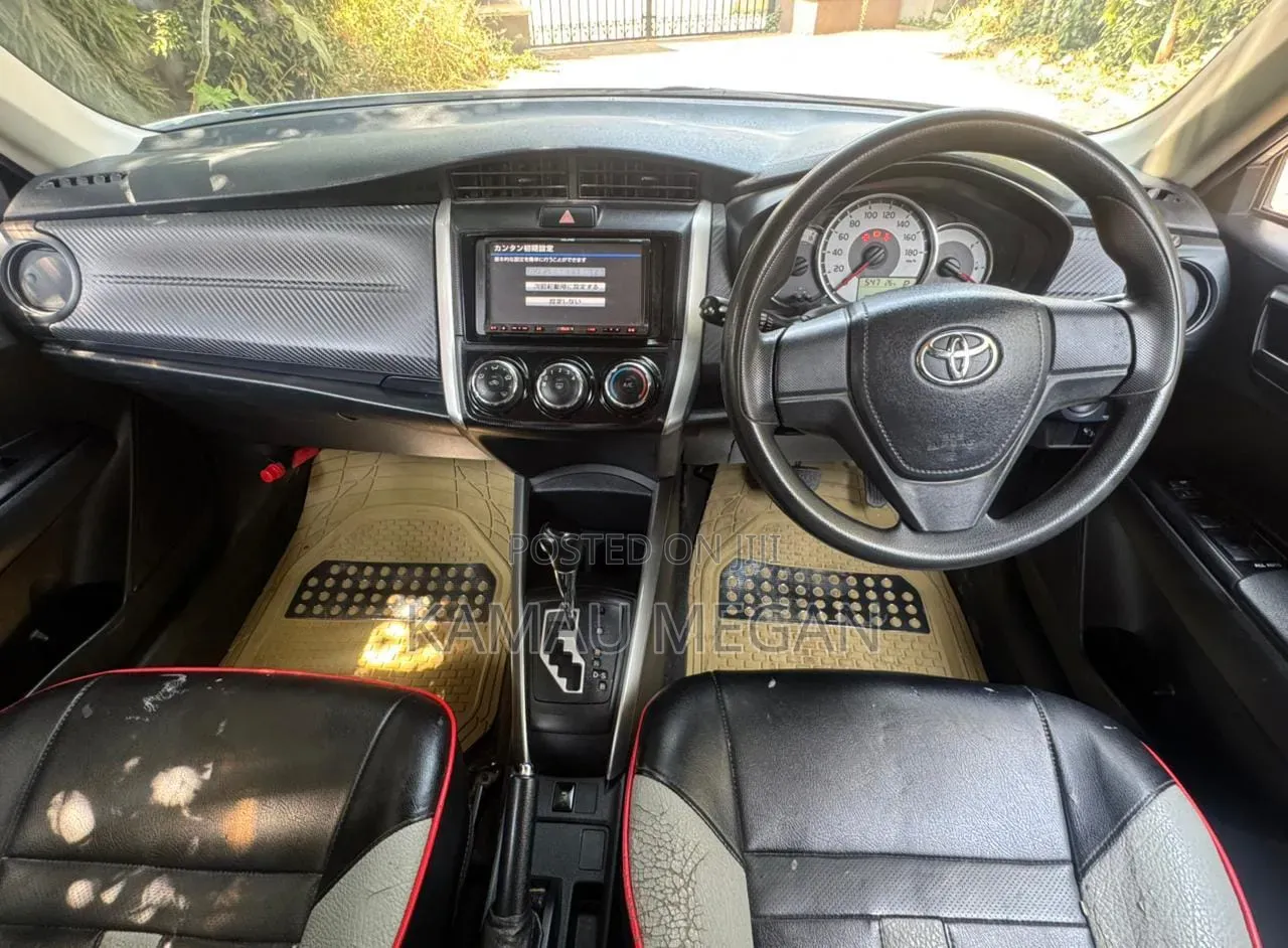 Toyota Corolla Fielder 2012 Gray