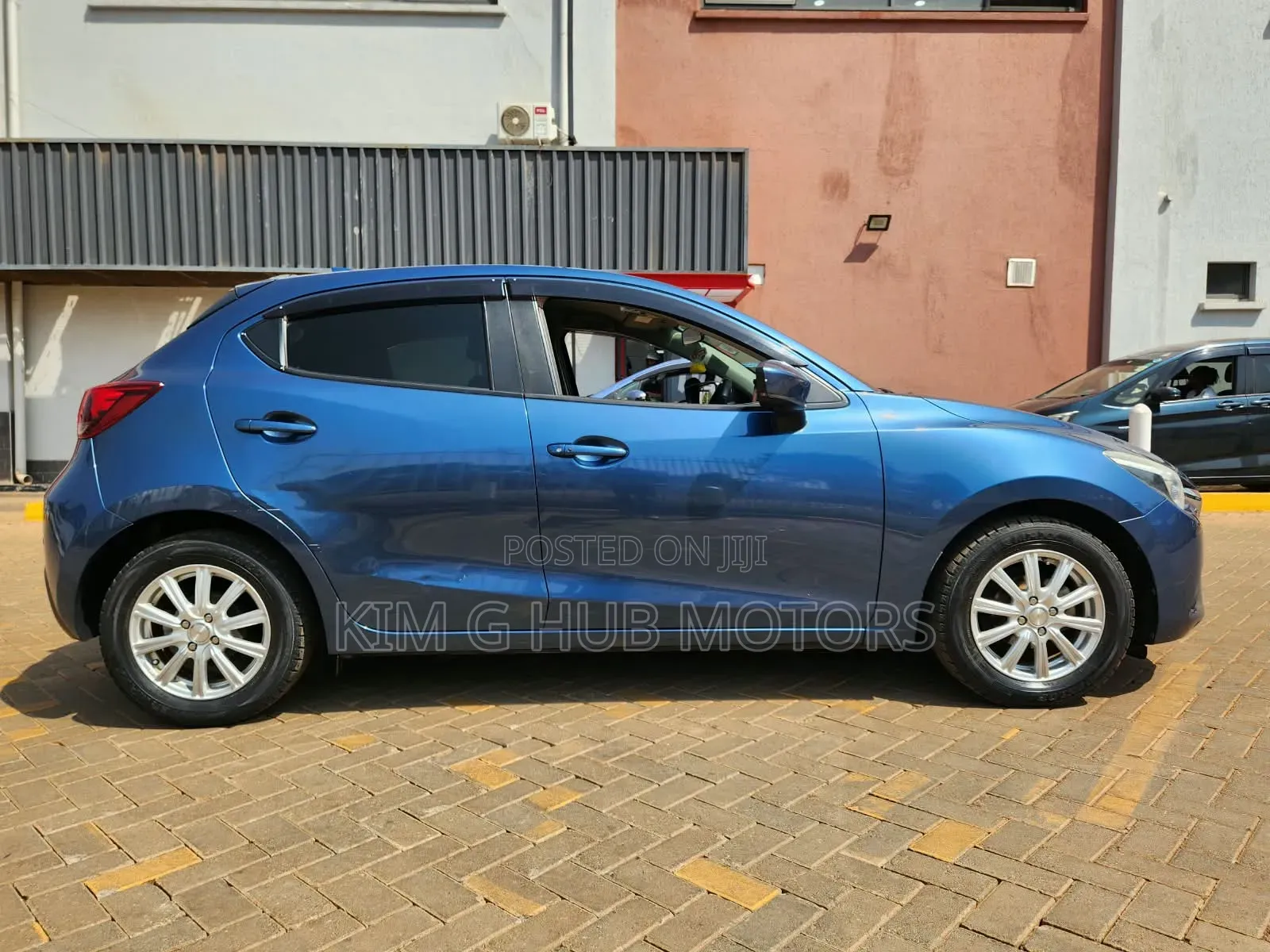Mazda Demio 2017 Blue