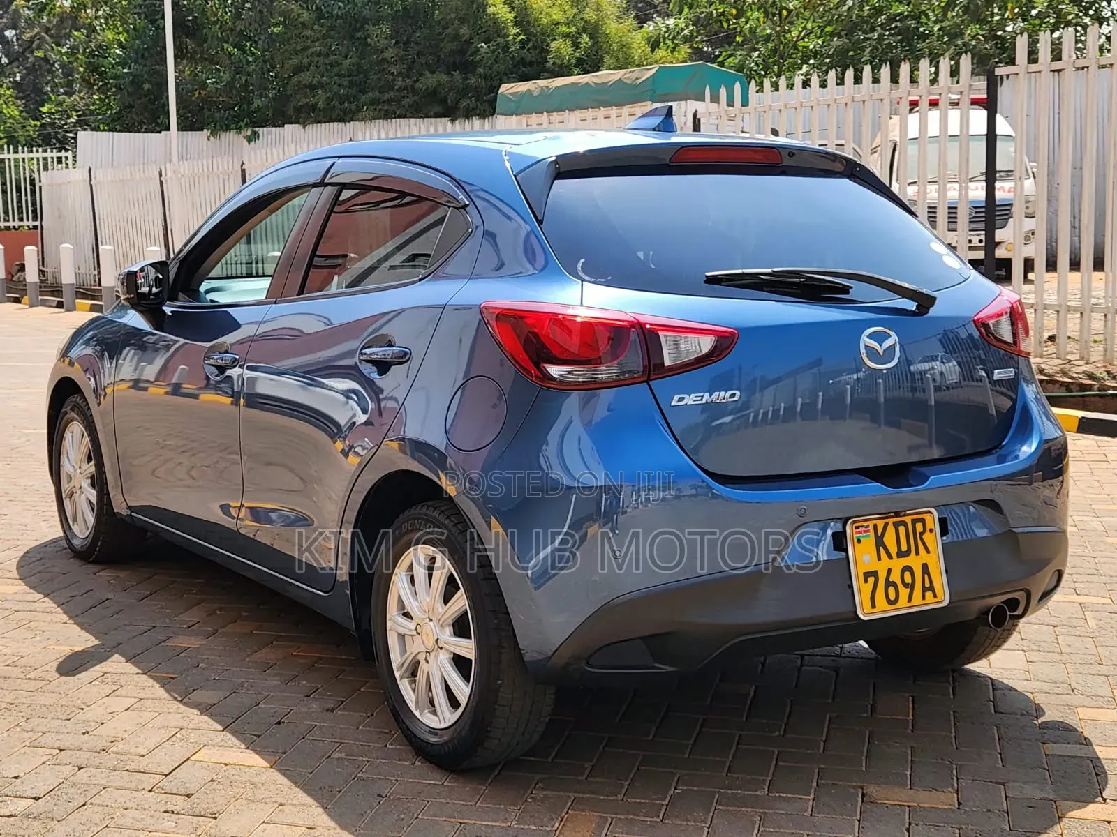 Mazda Demio 2017 Blue