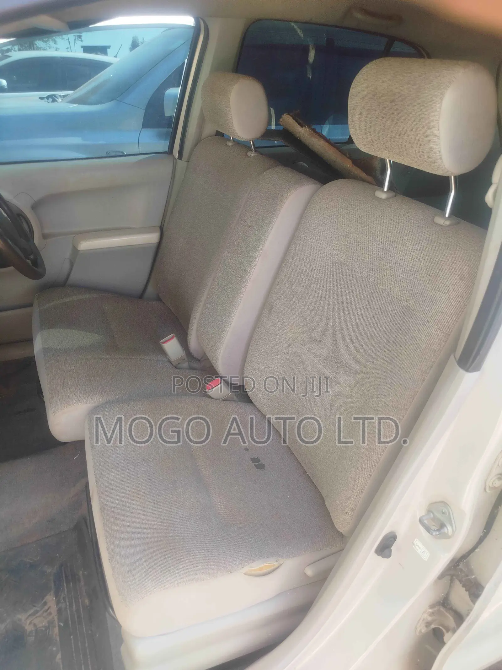 Toyota Passo 2011 Beige