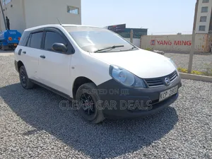 Nissan Advan 2011 White