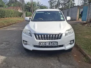 Toyota Vanguard 2013 Pearl