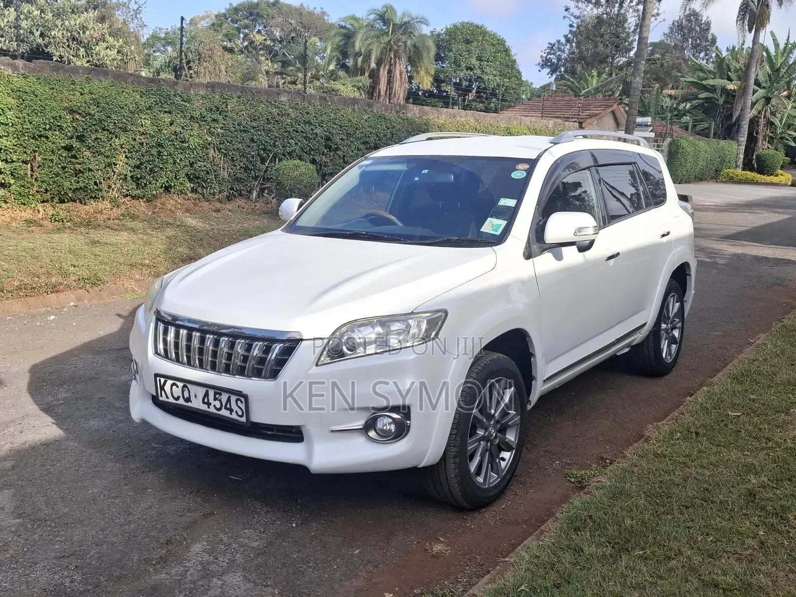 Toyota Vanguard 2013 Pearl