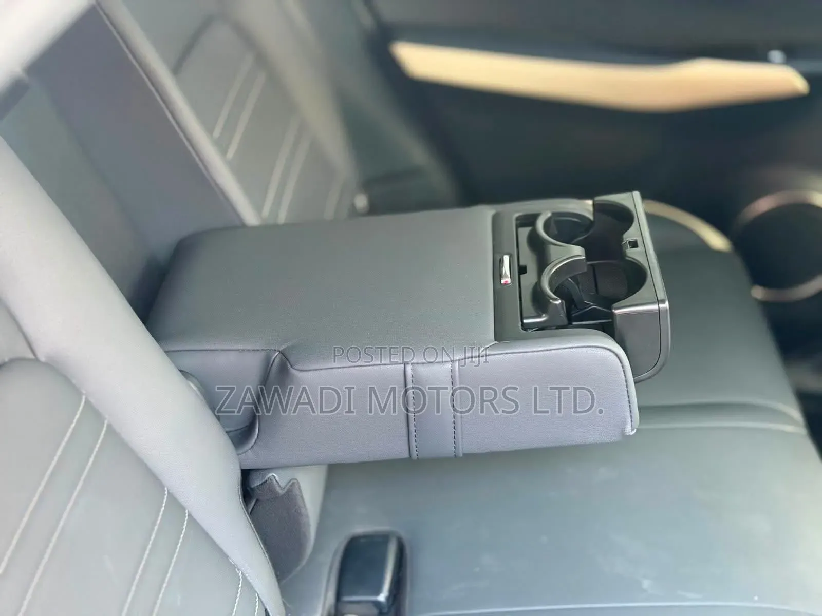 Lexus NX 300 FWD 2020 White