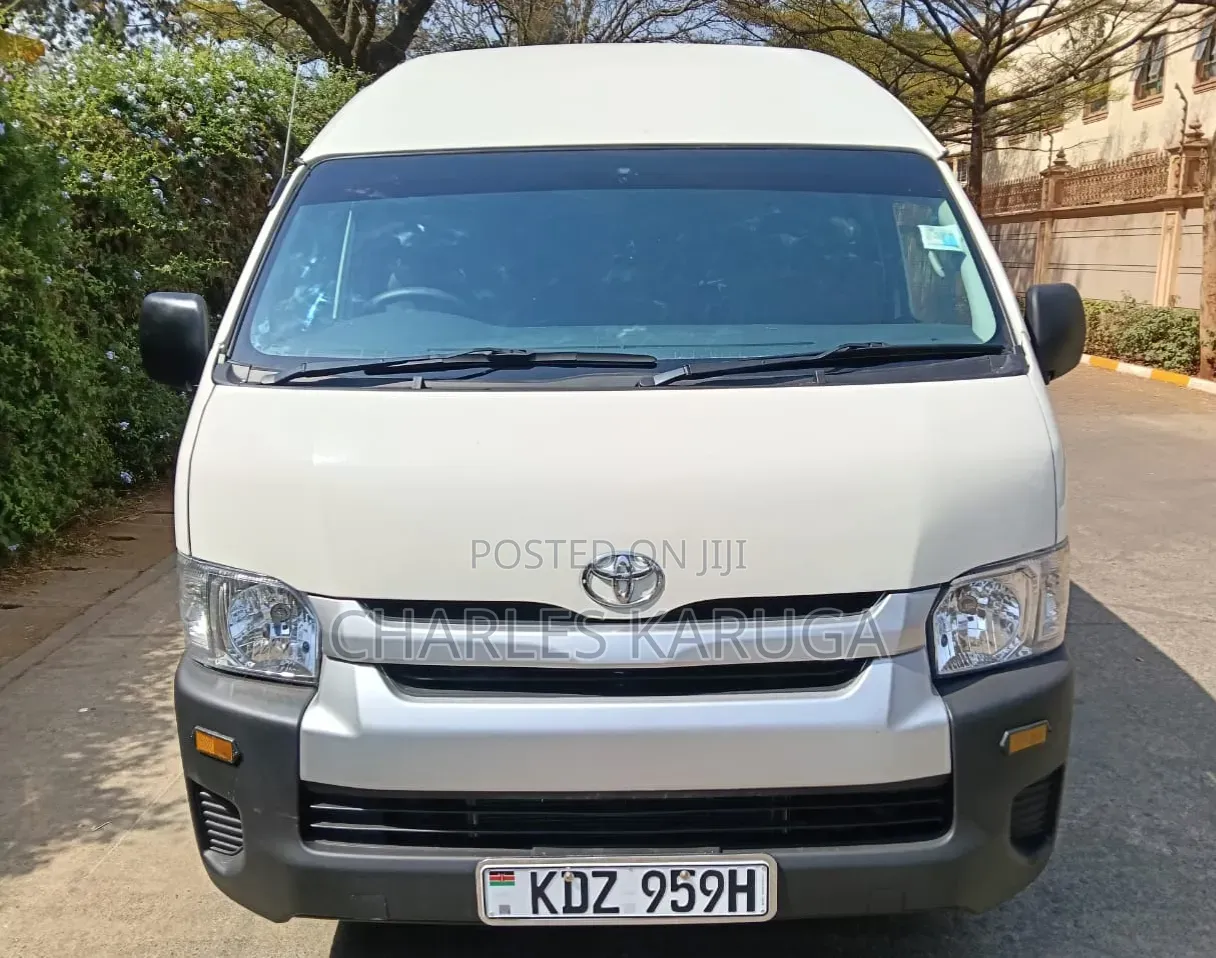 Toyota HiAce 2024 Silver