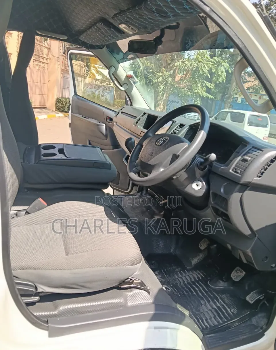 Toyota HiAce 2024 Silver