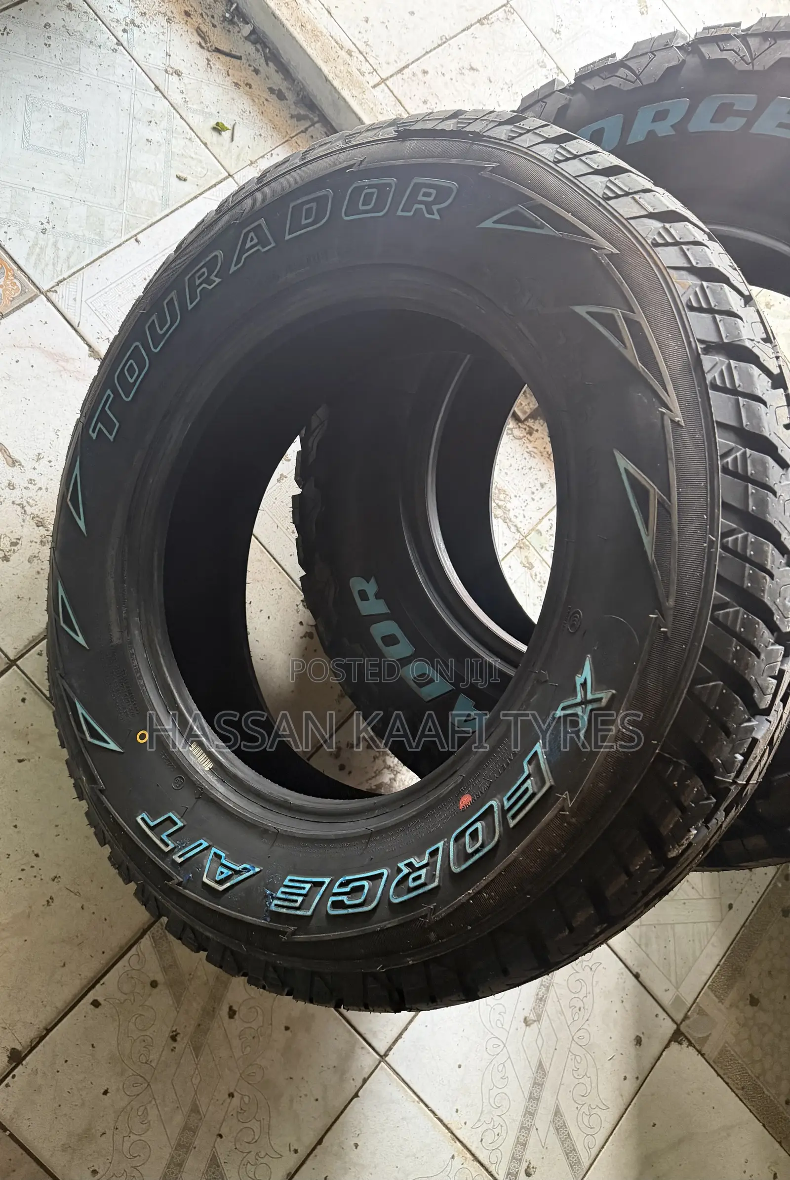 215/70r16 Tourador Tyre