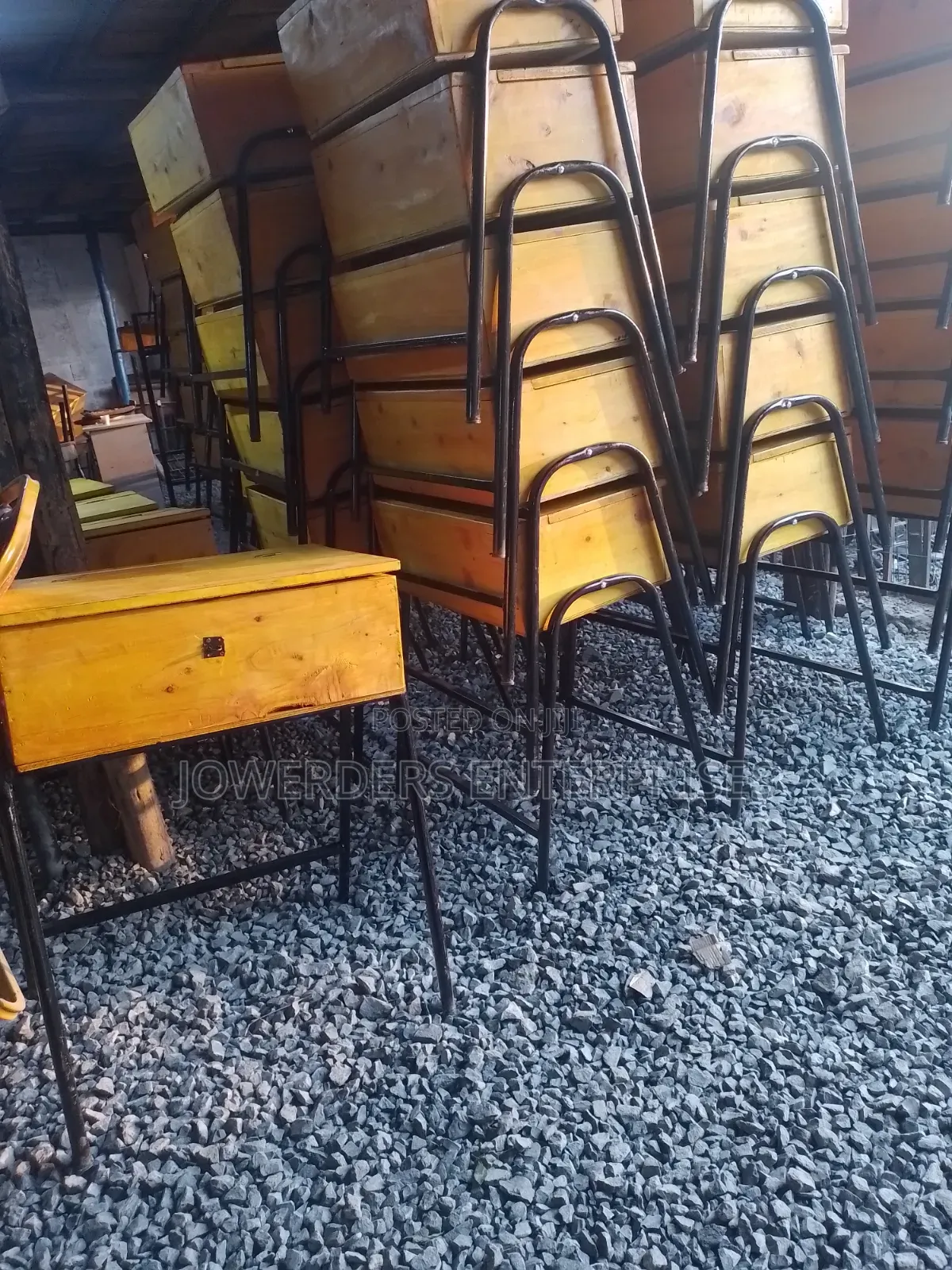 Lockers and Chairs/College Chairs/Desk and Junior Primary Lockers