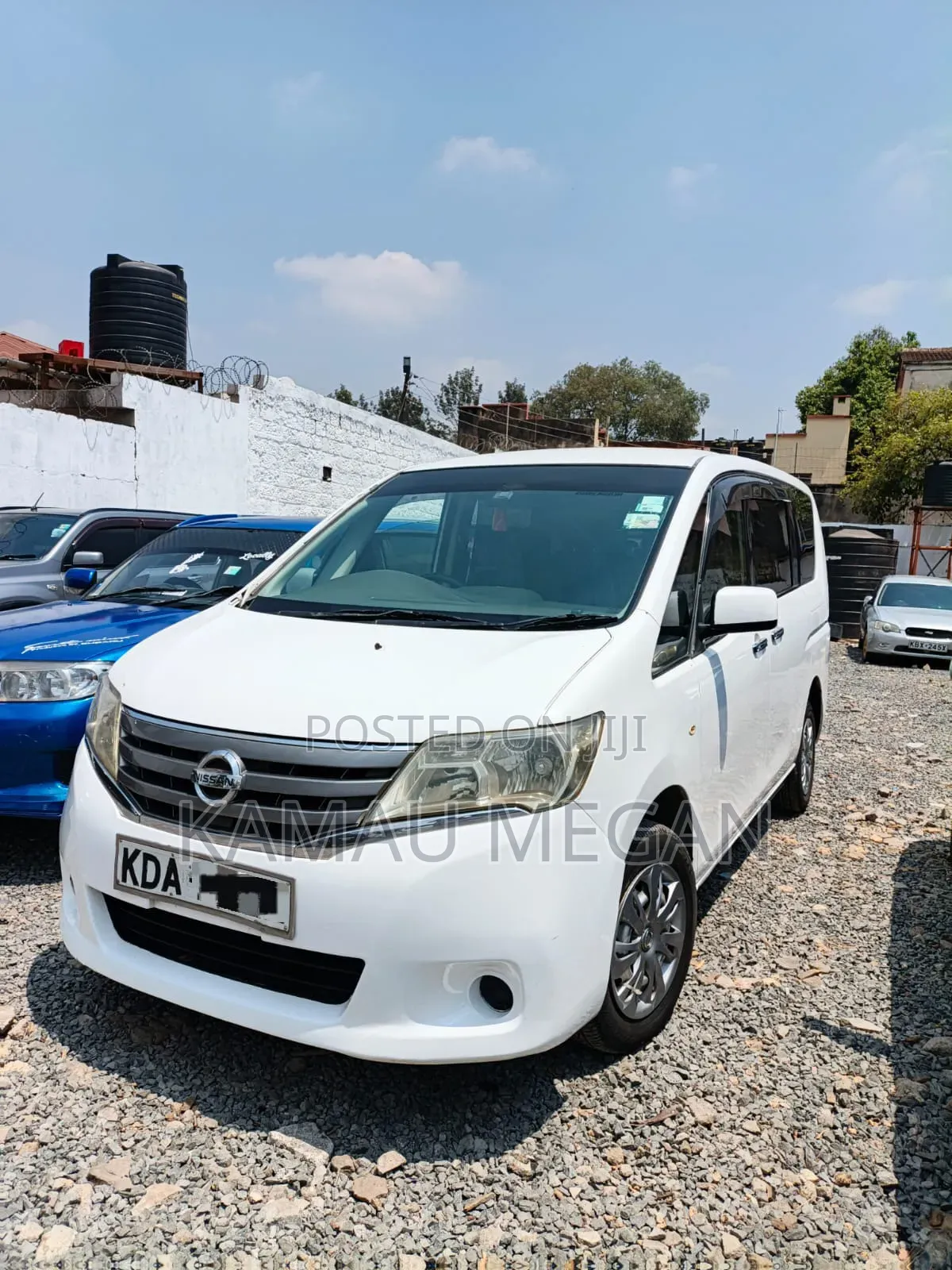Nissan Serena 2013 White