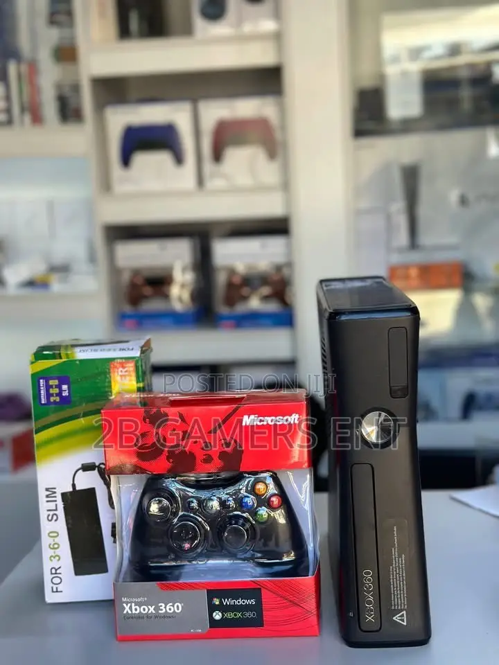 Xbox 360 Slim Chipped 17 Games