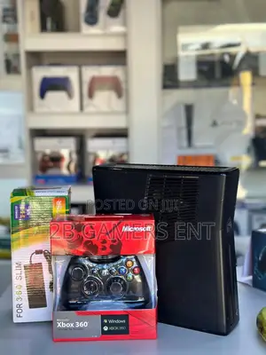 Xbox 360 Slim Chipped 17 Games