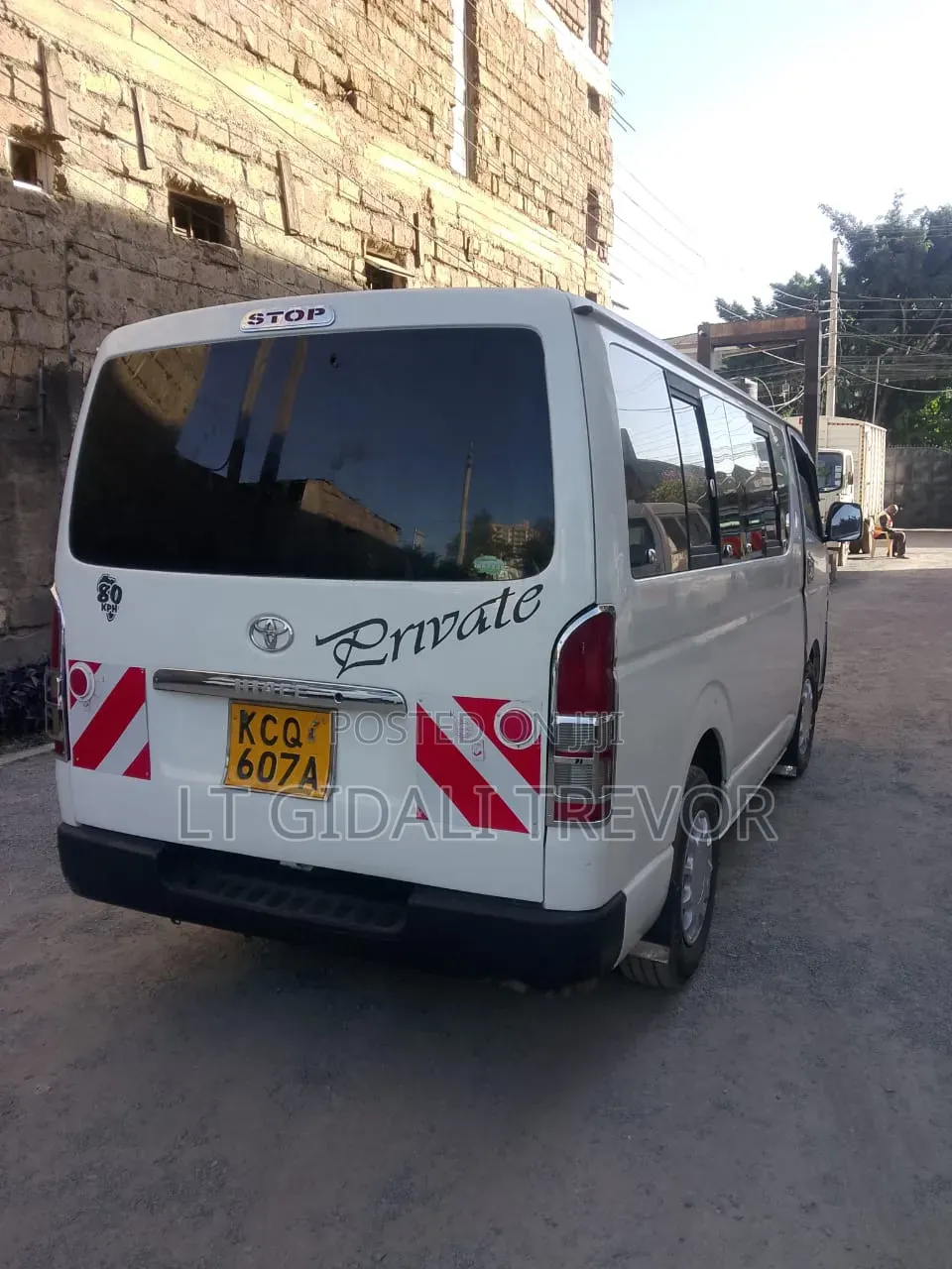 Toyota HiAce 2012 White