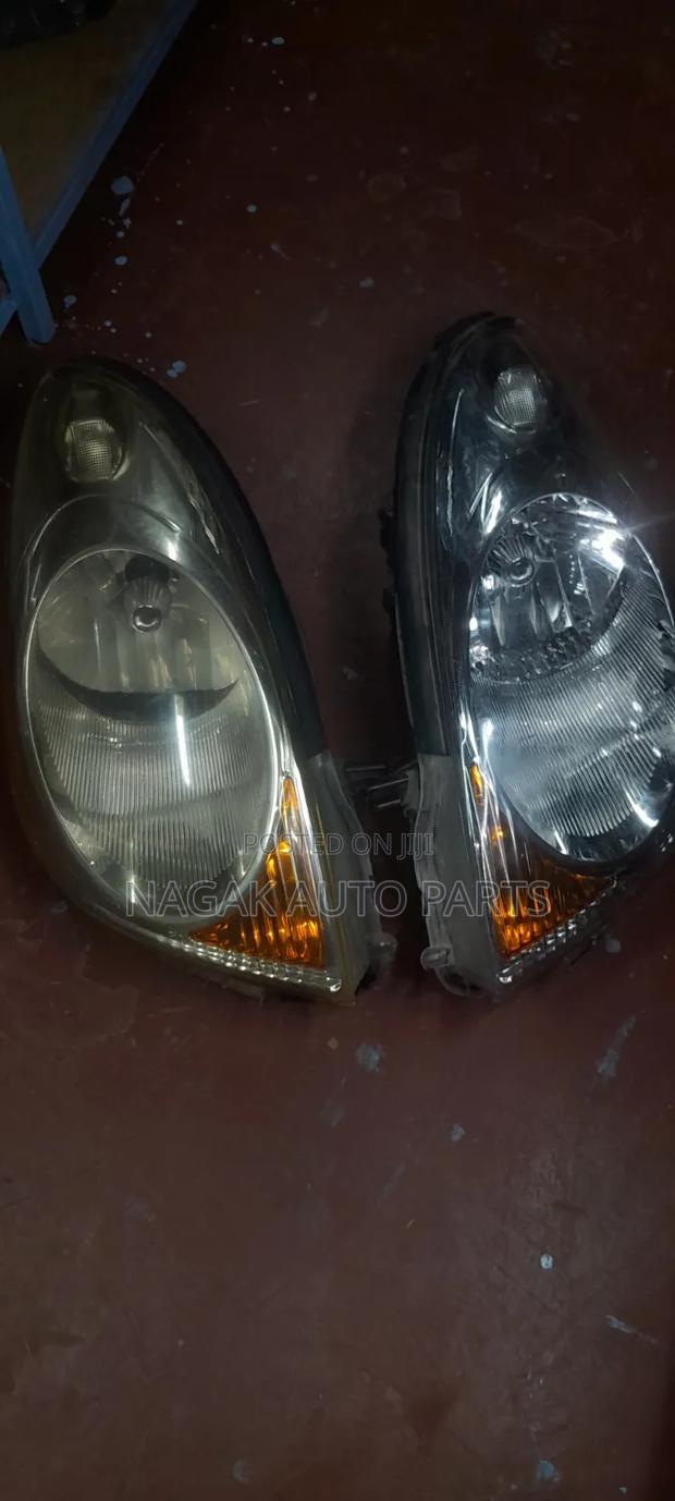 Nissan Note 2005 Headlight