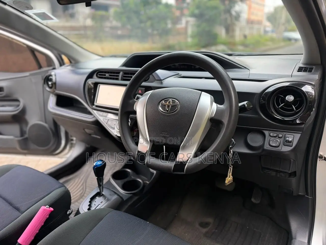 Toyota Aqua 2016 Silver