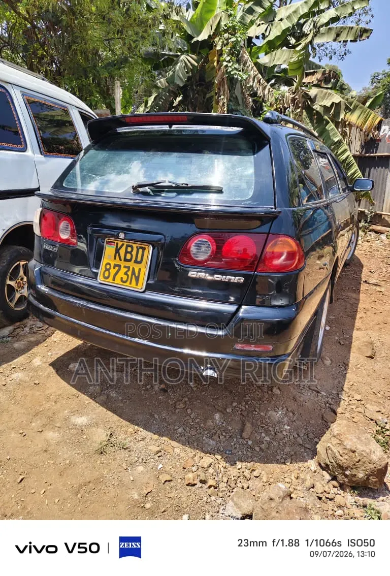 Toyota Caldina 2001 Black