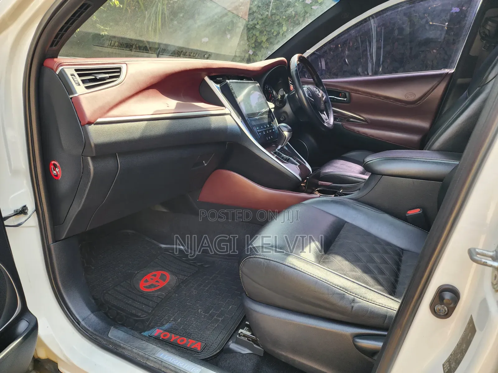 Toyota Harrier 2.0 2015 White