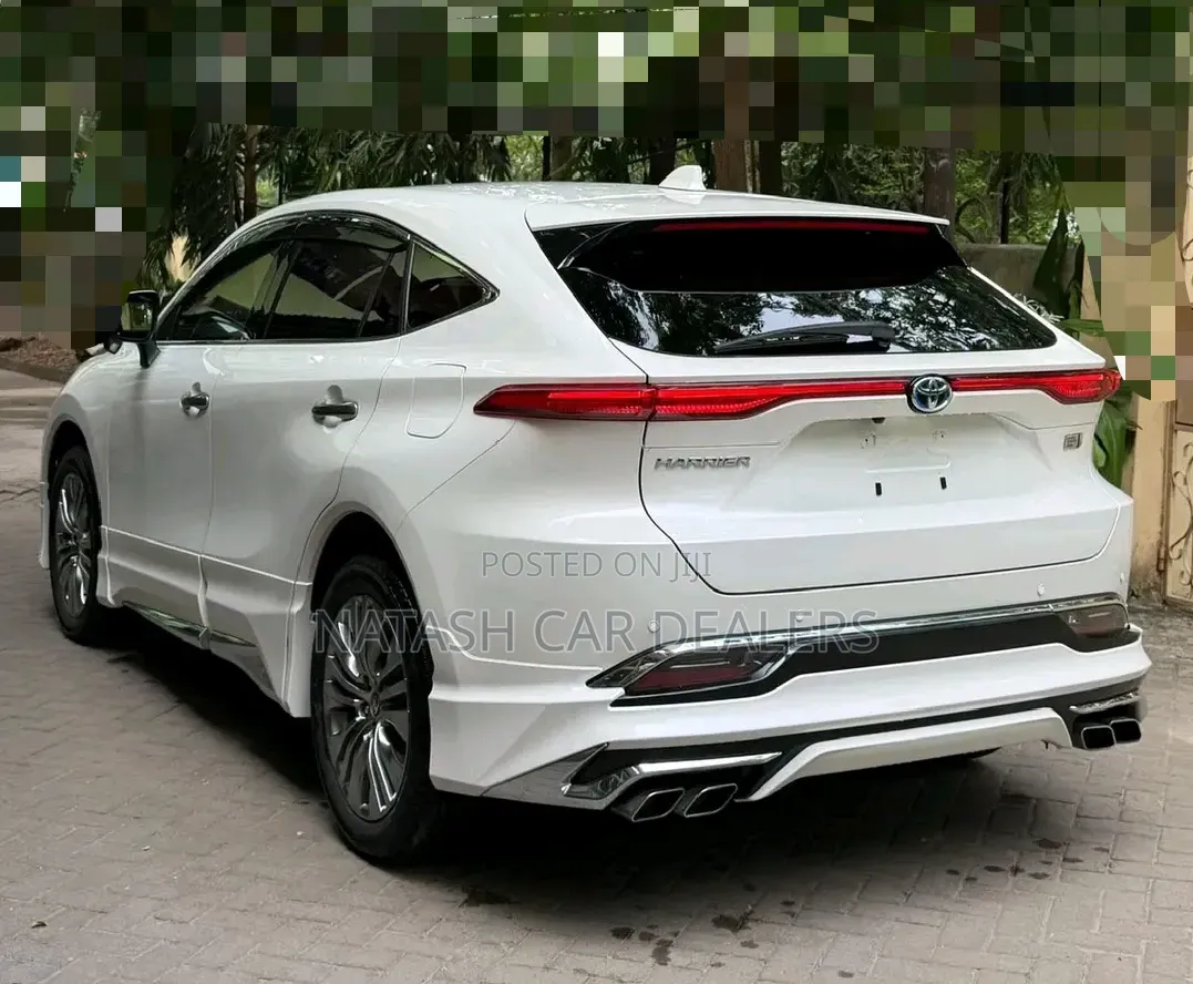 Toyota Harrier 2021 White