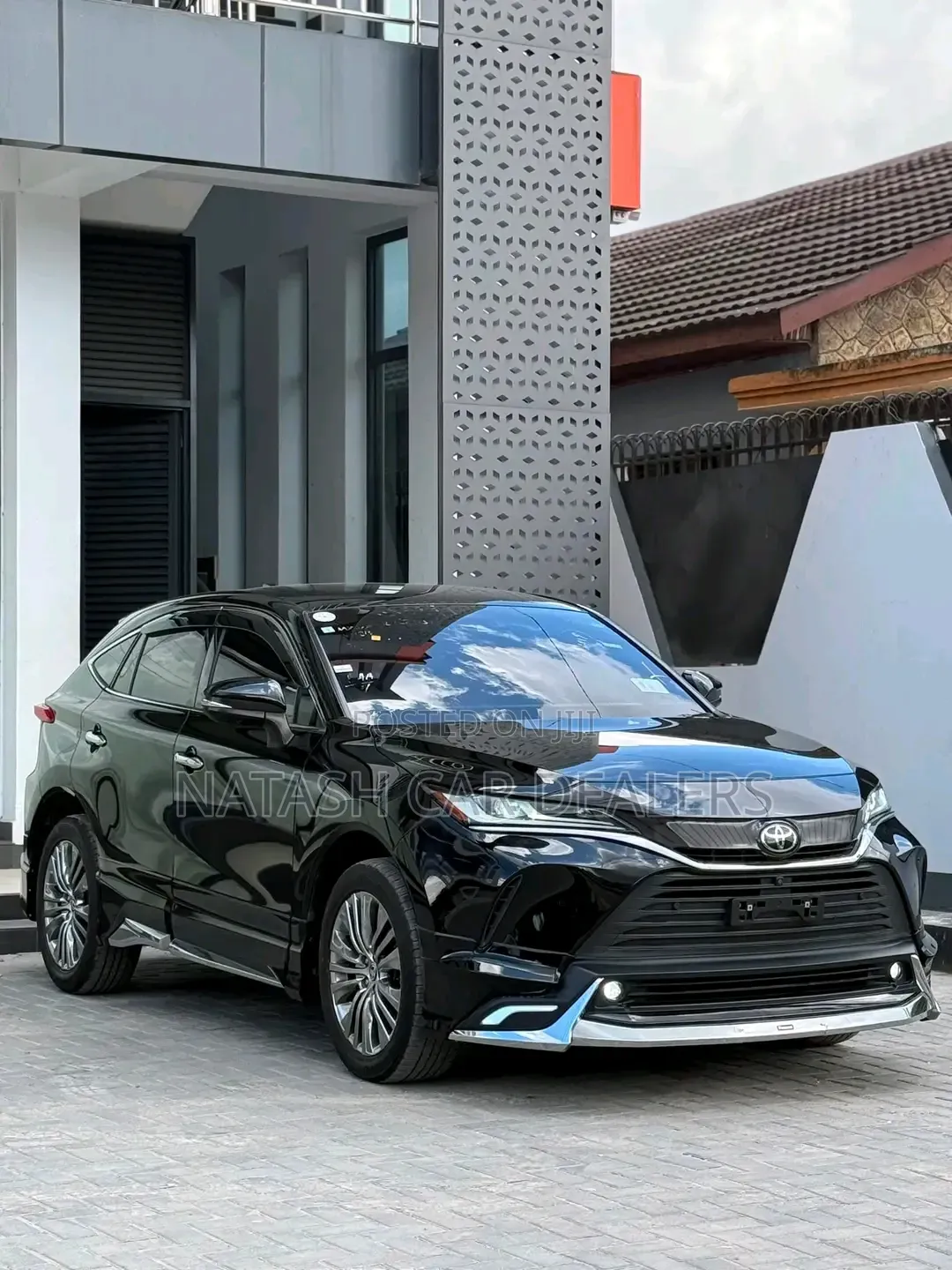 Toyota Harrier 2022 Black