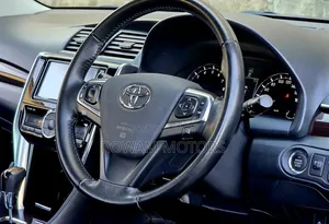 Toyota Premio 2021 Black