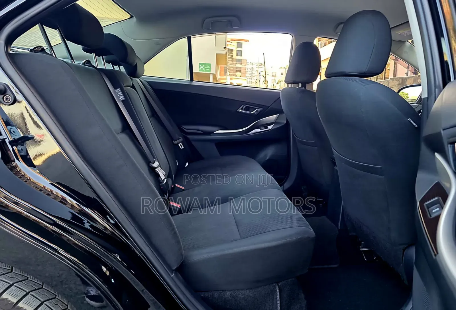 Toyota Premio 2021 Black