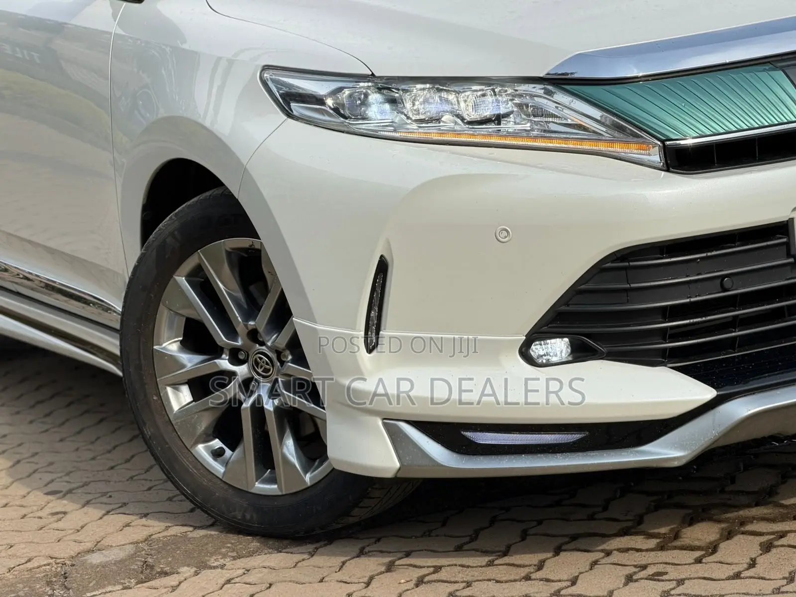 Toyota Harrier 2019 White