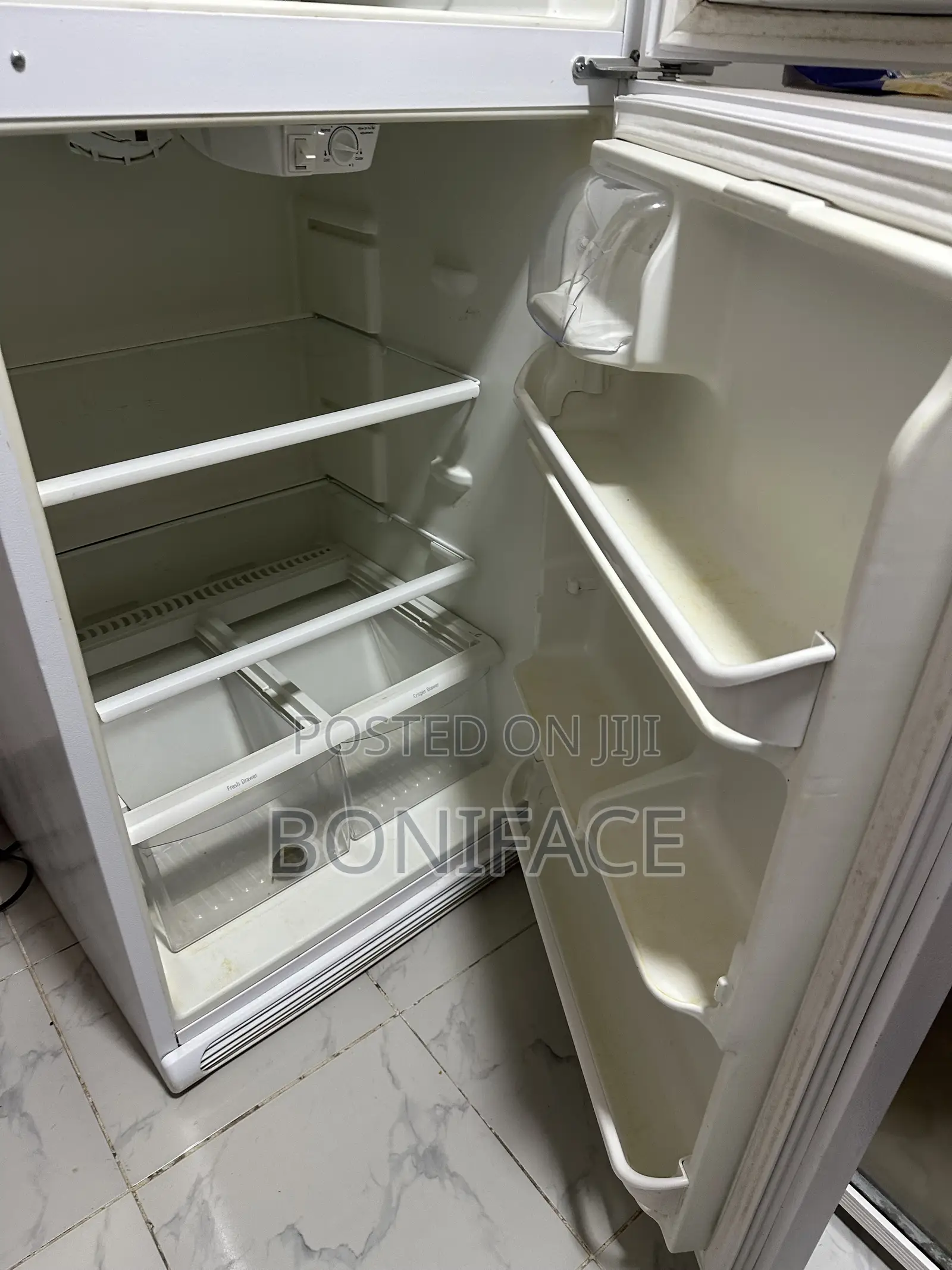 EX - USA Frigidaire Fridge