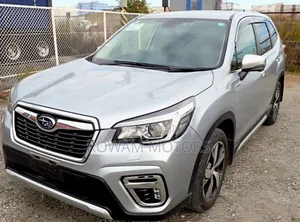 Subaru Forester 2018 Silver