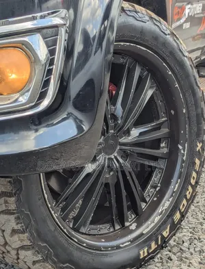 Toyota Fortuner 2014 Black