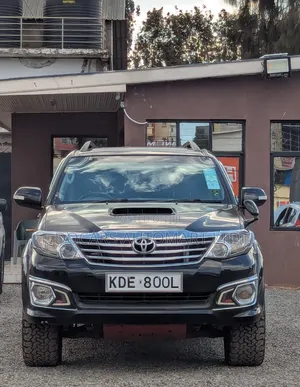 Toyota Fortuner 2014 Black