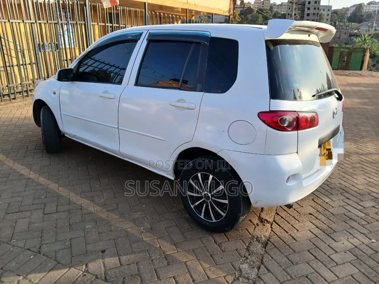 Mazda Demio 2006 White