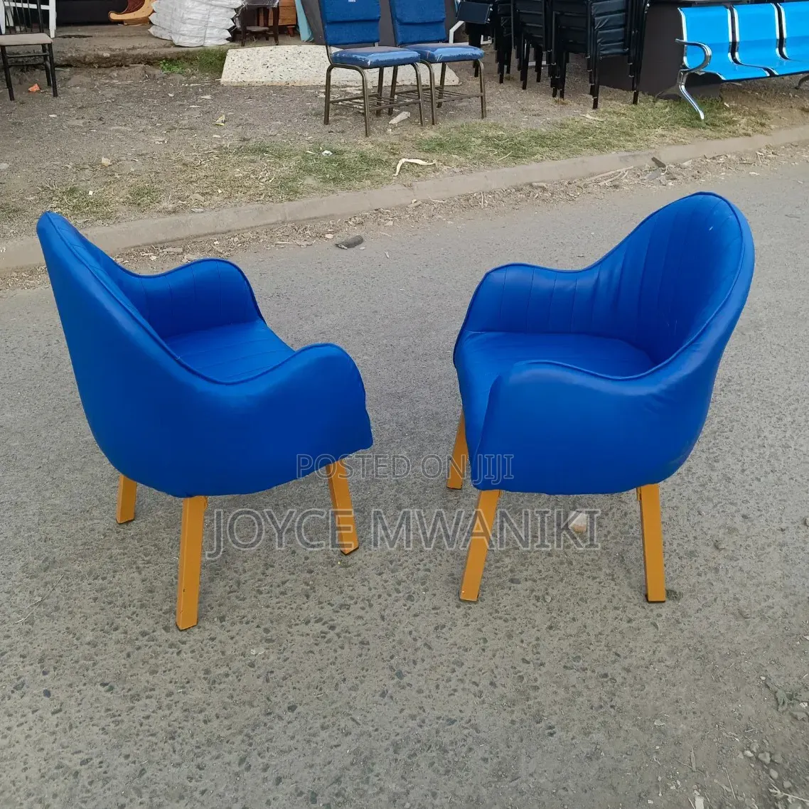 VIP Blue Restaurant Seat or Manicure Seat.