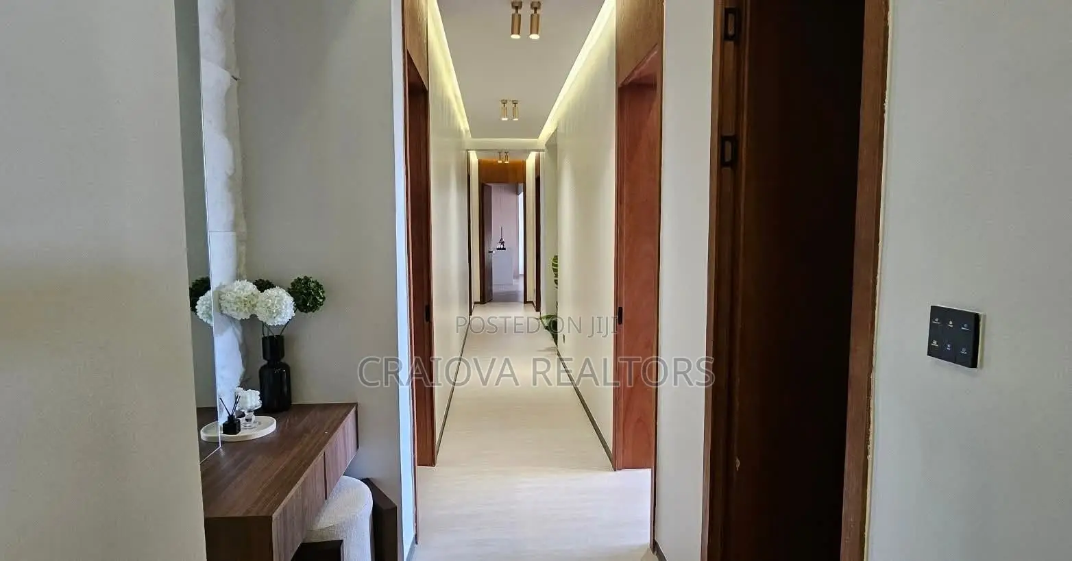5bdrm Apartment in Spring Valley for sale