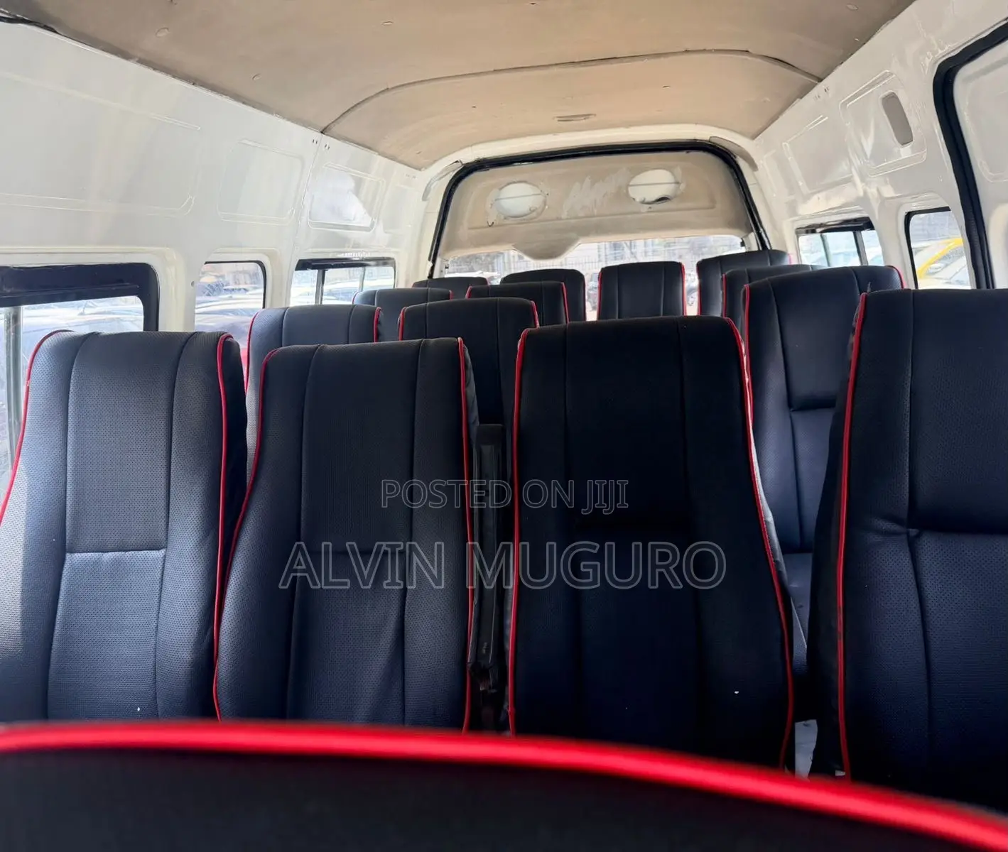 Toyota HiAce 2013 White