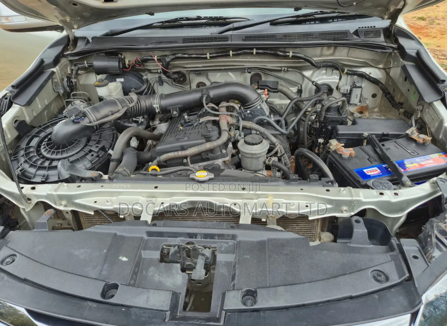Toyota Fortuner 2012 Gold