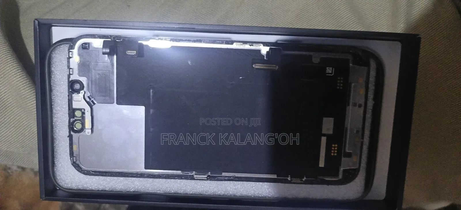 iPhone 13 Screen
