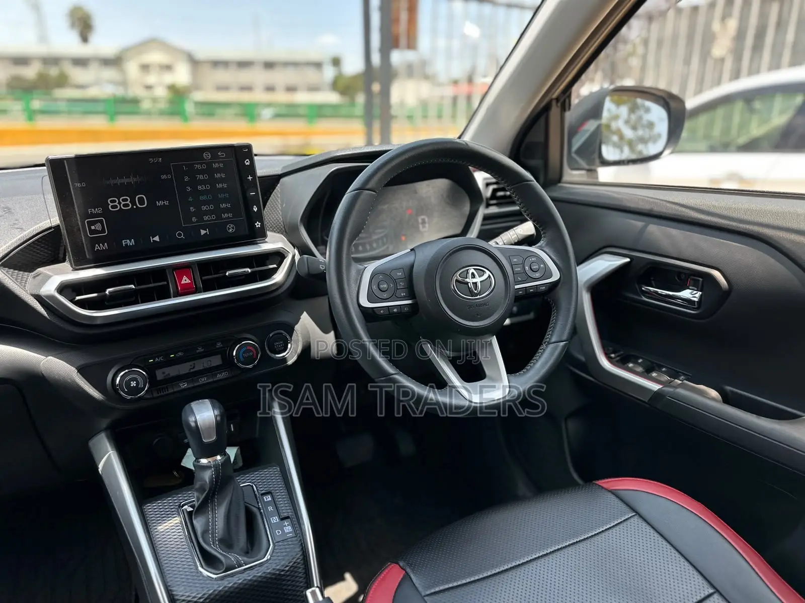 Toyota Raize 1.0 FWD 2020 Beige