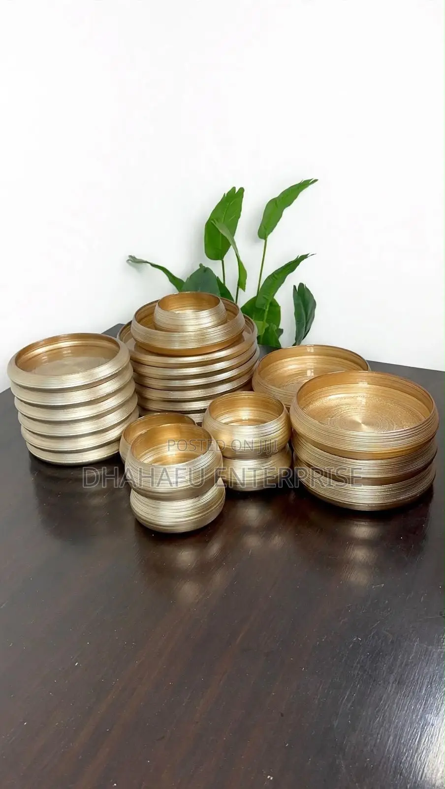 Luxury Gold/Brown 24pc Dinner Set 