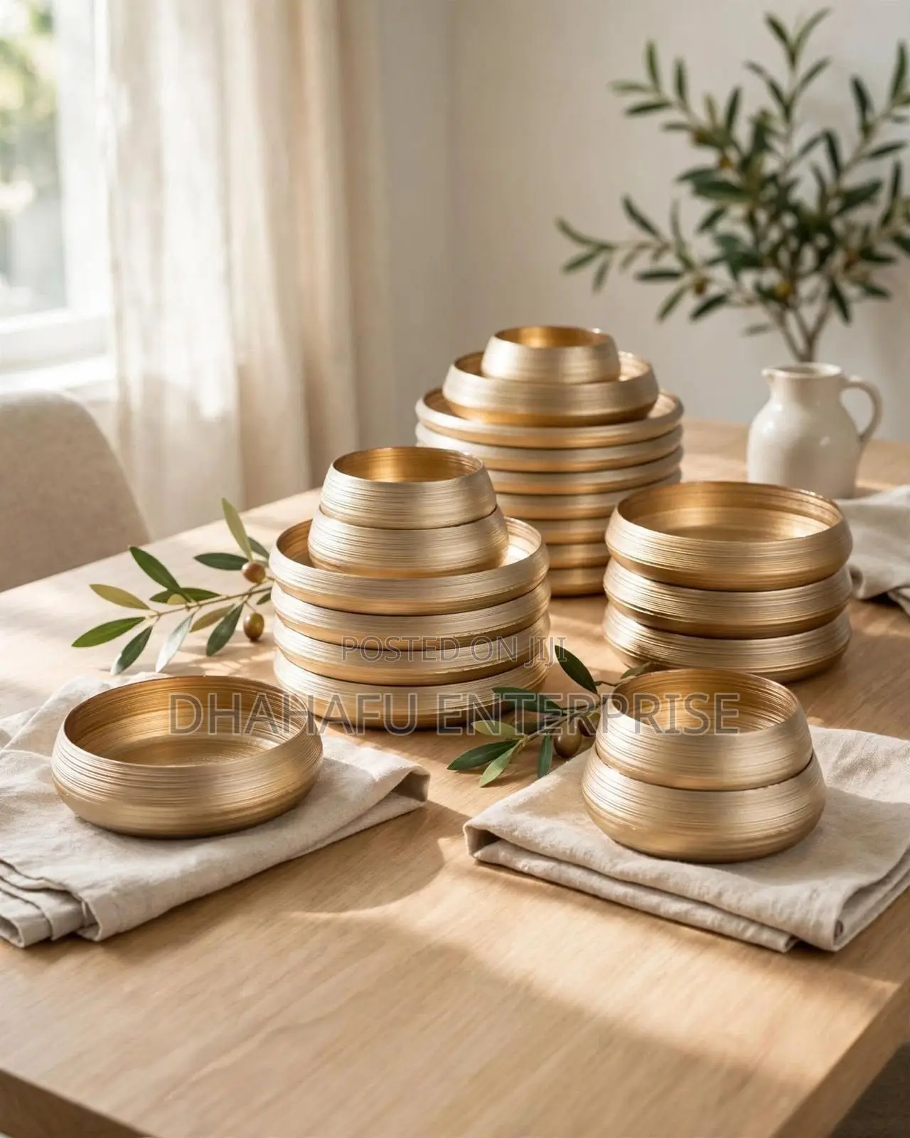 Luxury Gold/Brown 24pc Dinner Set 